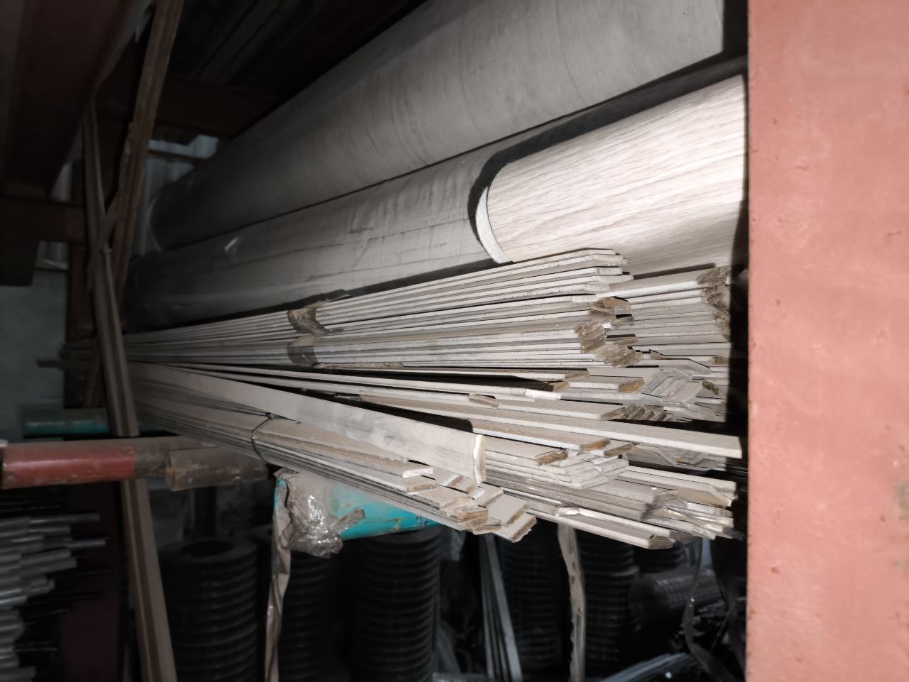 ПОЛОСА ИЗ НЕРЖАВЕЙКИ 20Х2 ММ