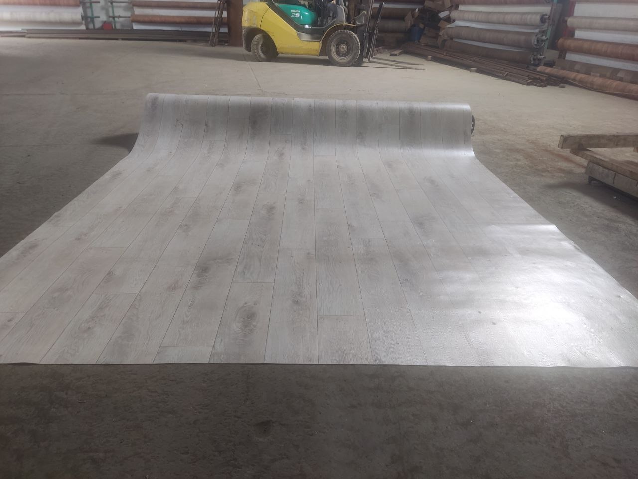 Поступил в продажу линолеум по супер цене 149 рублей за метр квадратный, куда ещё дешевле?